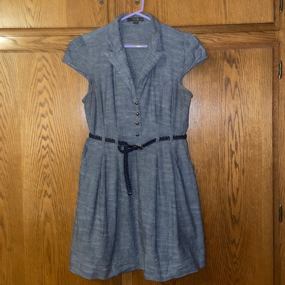 Blue dress with pockets and belt